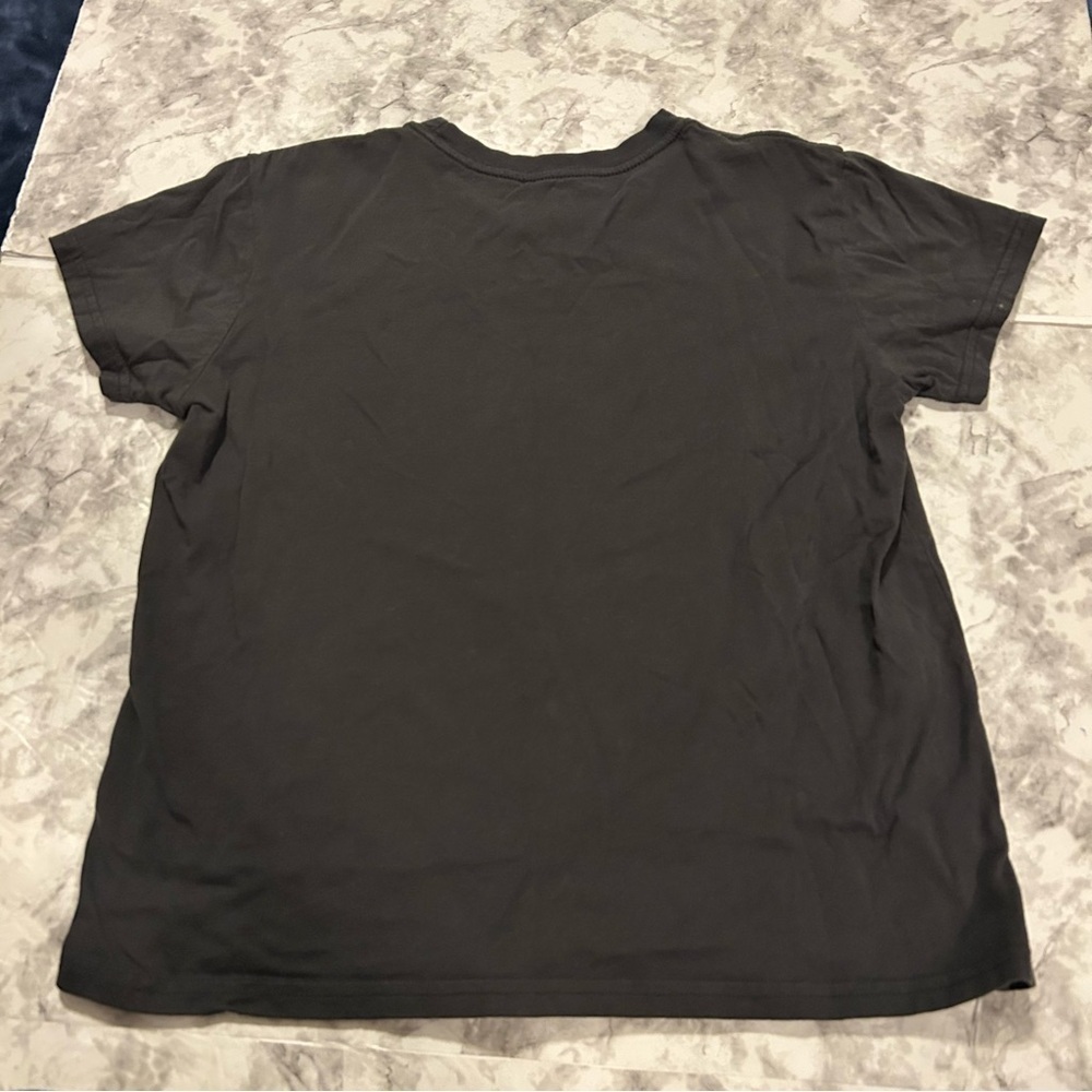 Women’s Disney Hocus Pocus Character Cartoon Gray Cropped Tshirt size medium - Picture 4 of 4